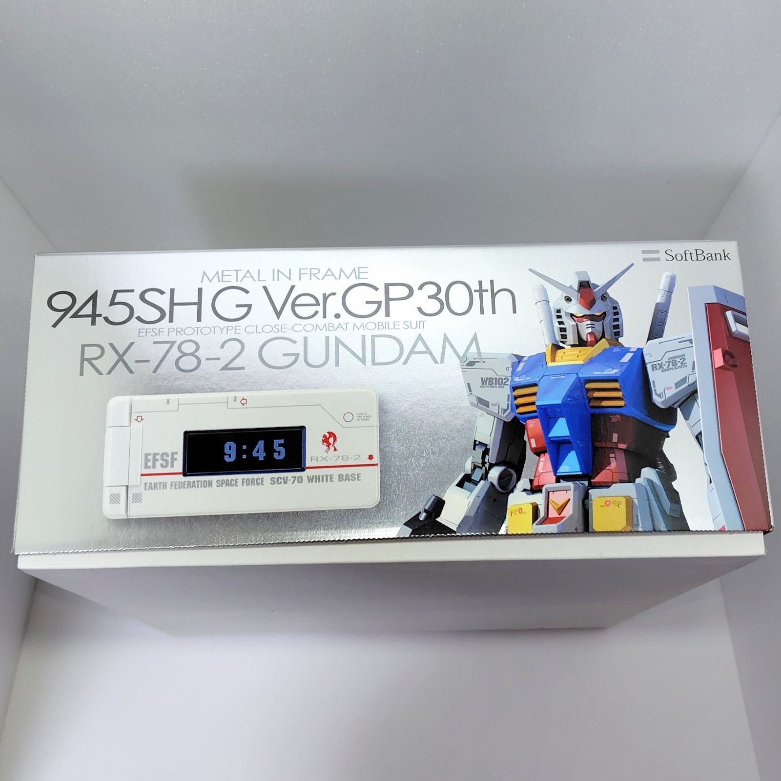 【携帯付】945SHG ver GP30th RX-78-2 GUNDAM 未完成だけど比較しちゃいます！！ METAL IN FRAME 945SHG Ver GP30th