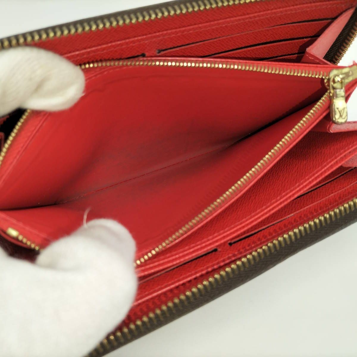 ラウンドファスナー長財布 モノグラム