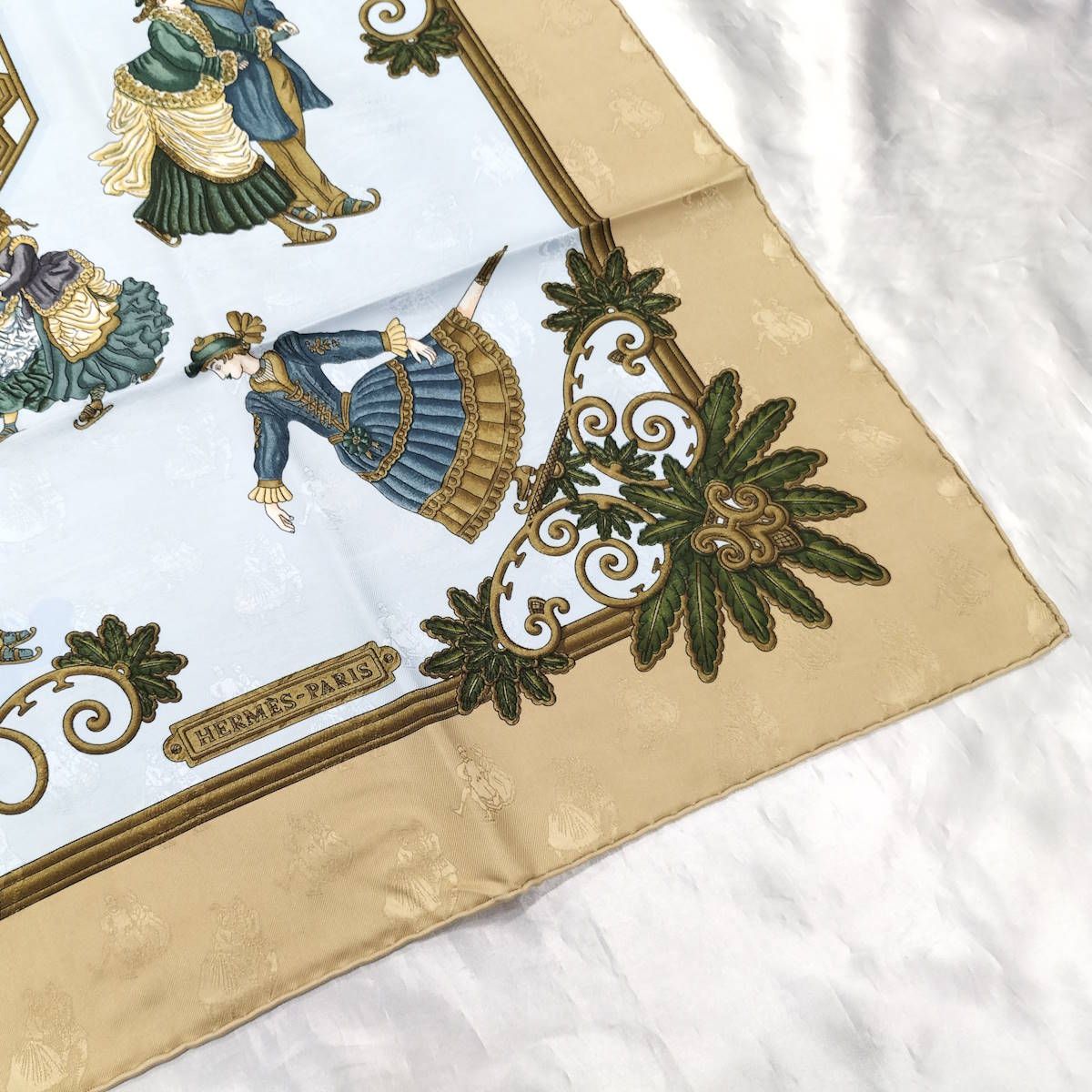 HERMES カレ90 冬の愉しみ スカーフ シルク