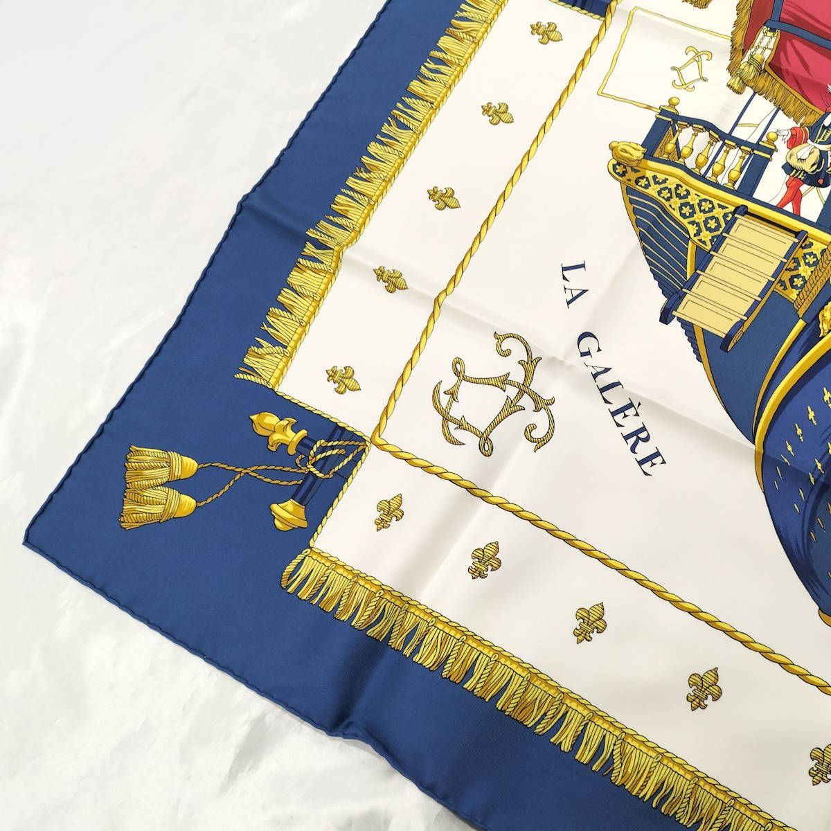  HERMES カレ90 王室のガレー船 スカーフ シルク バンダナ スカーフ 小物