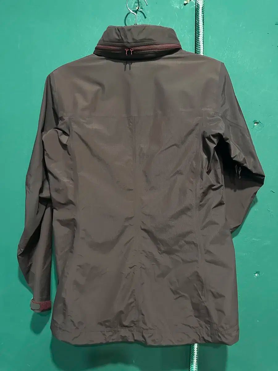 アークテリクス パックライト ゴアテックス ウィンドブレーカー ブラウンS