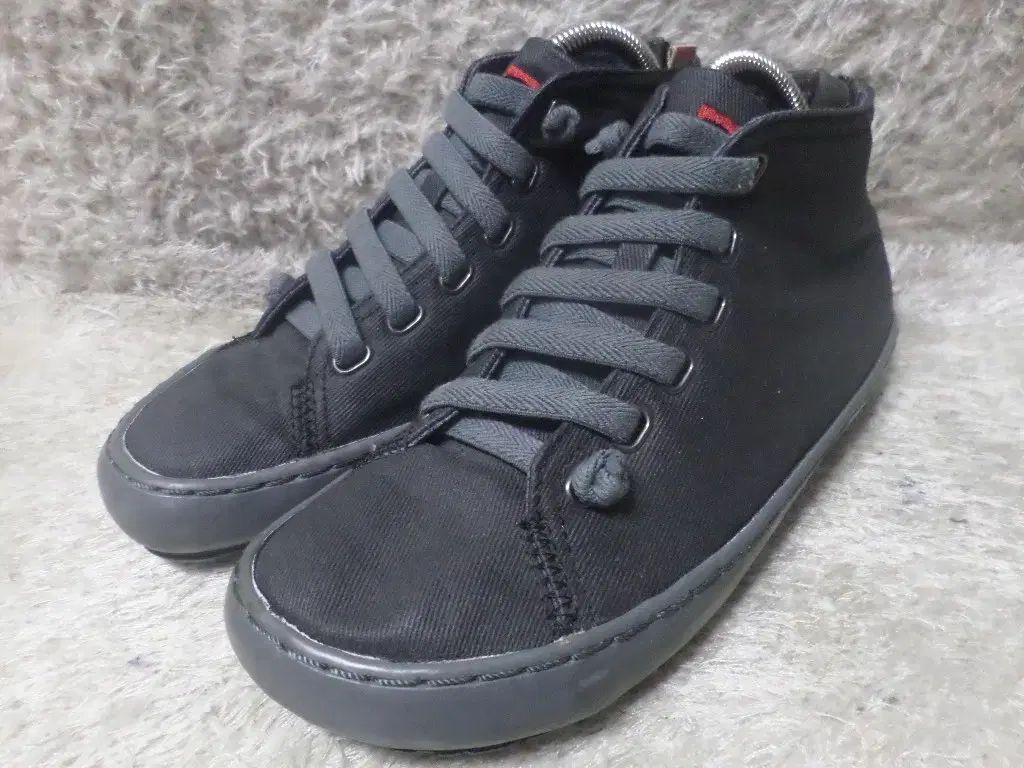 240 カンペール フェウ グレー ハイトップ スニーカー 靴