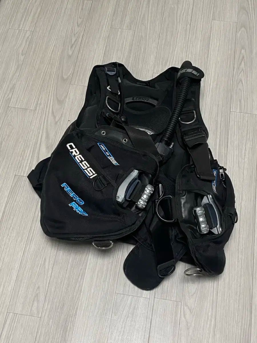 完全調整品 BCD スキューバ ダイビング 販売 値下中