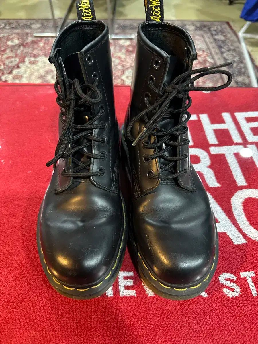 DR MARTENS ドクターマーチン 8ホールブーツ