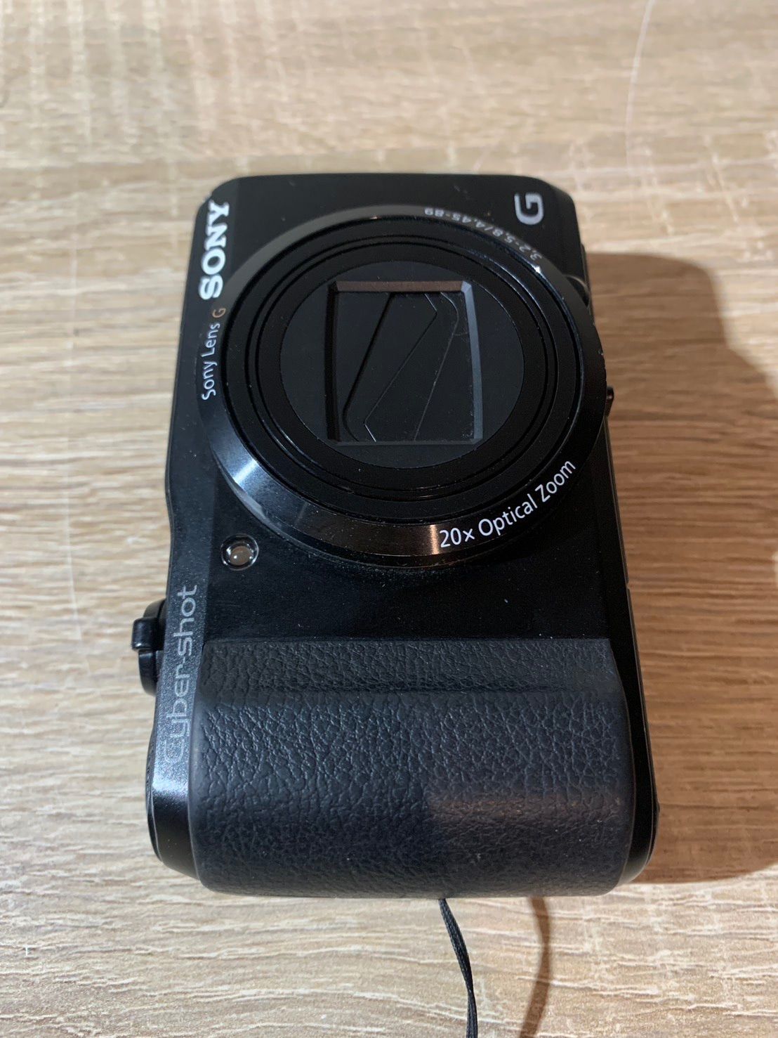 ブラック デジカメ