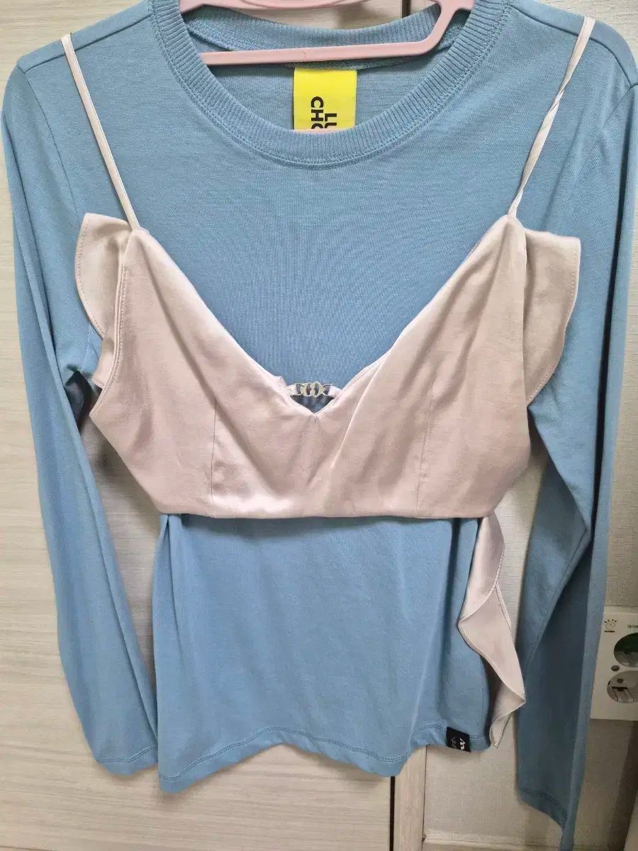 ラッキーシュエトゥ ビスチェ レイヤード Tシャツ