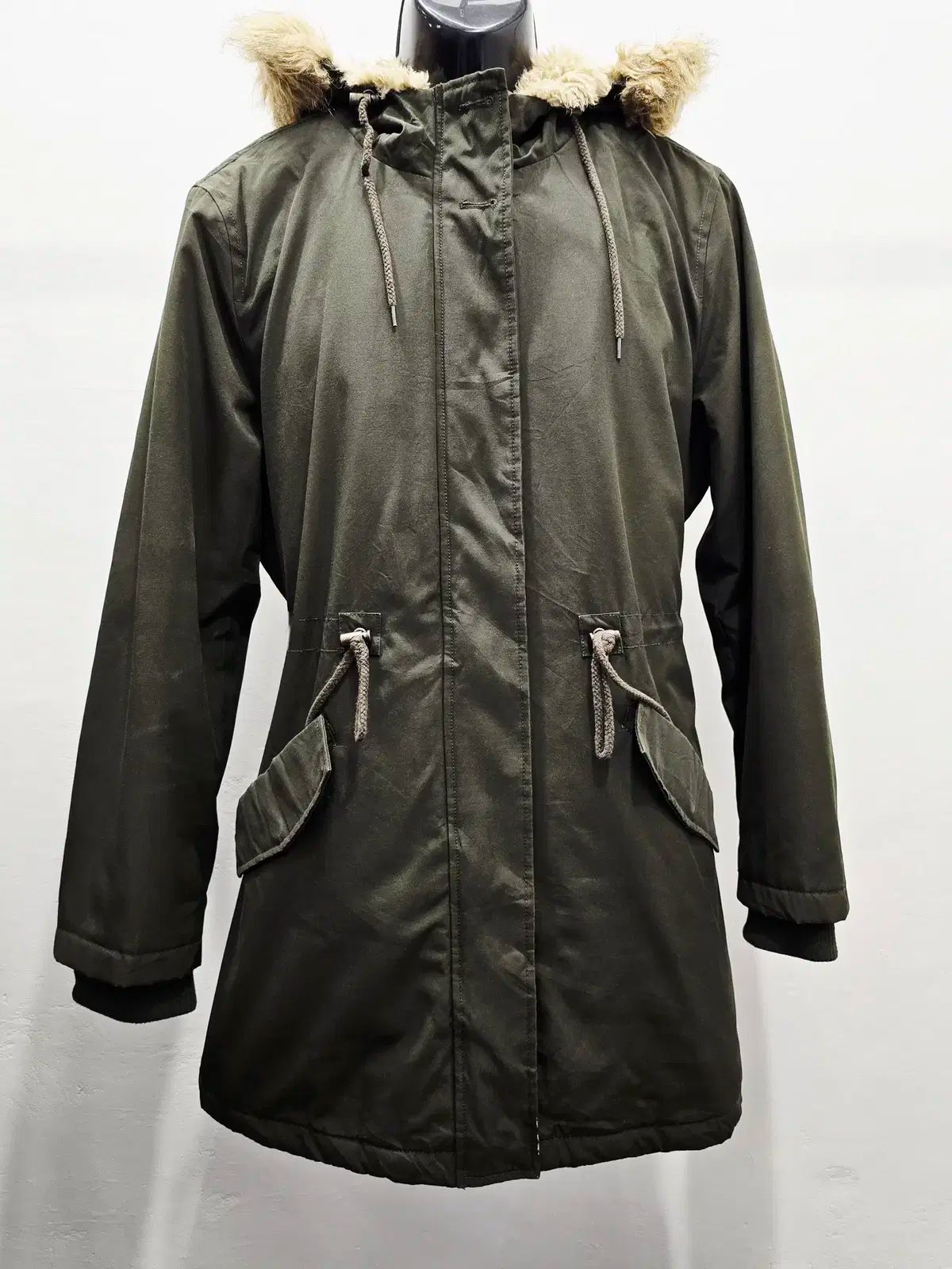 リーバイス メンズ ファー裏地 ミリタリー マウンテンパーカー XL (105