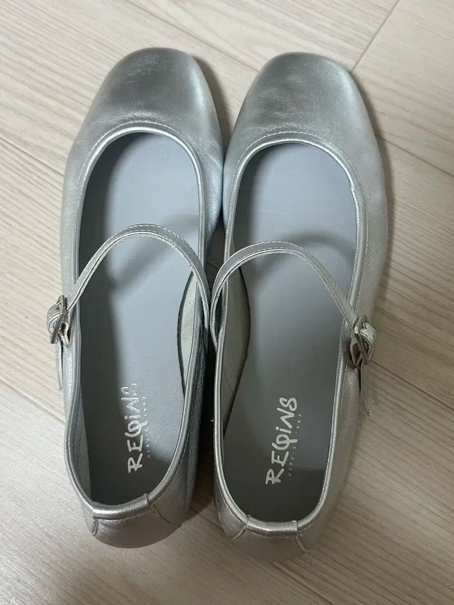 REQINS レキンズ オナー メリージェーン シルバー 39 240-245 mm