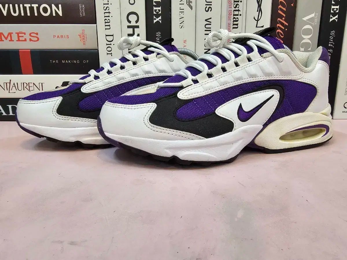 ナイキ マックス メンズ ランニングシューズ スニーカー 275