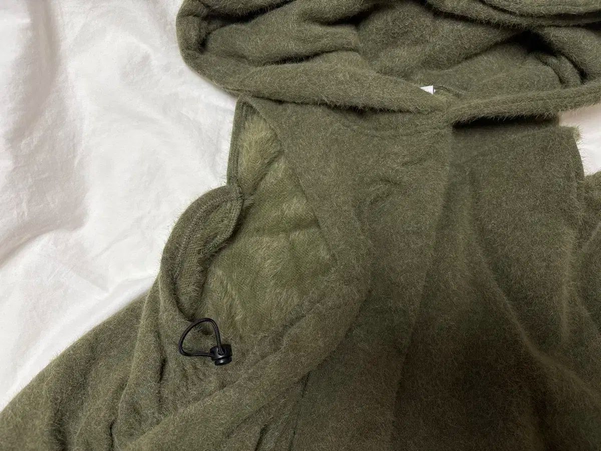 アンゴラ フーディー