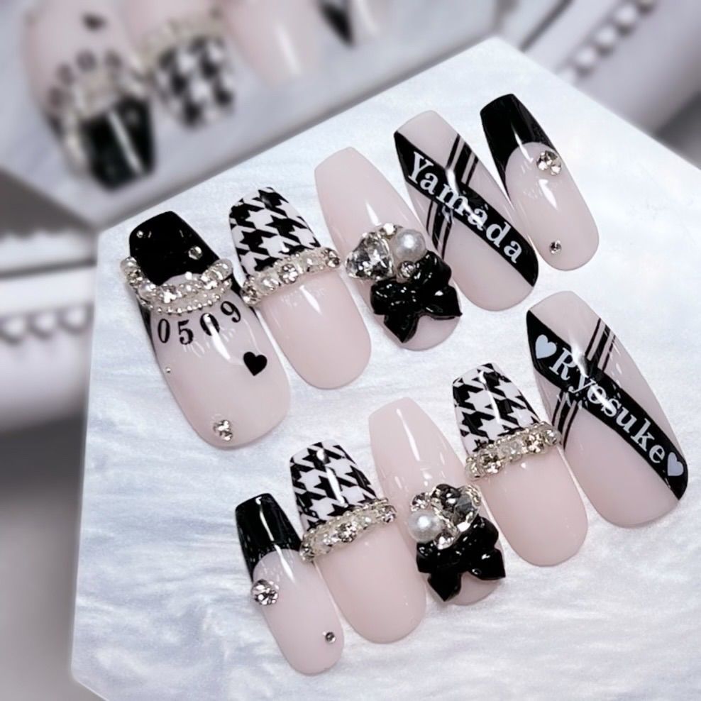 ネイルチップ 量産型ネイル ワンホンネイル 韓国ネイル 推しネイル