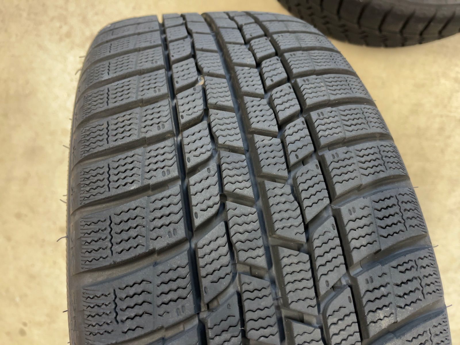 グッドイヤー バリ山