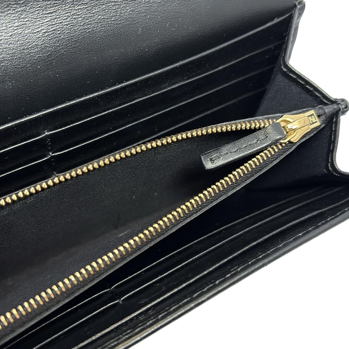  FENDI フェンディ 長財布 - 8 M 0251 黒 レザー その他 小物