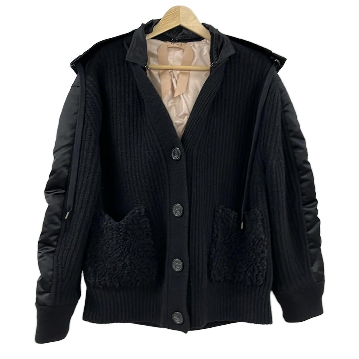 N゜21 ヌメロ ヴェントゥーノ ブルゾン サイズ38 M レディース - 黒 長袖 ニット 中綿 春 秋
