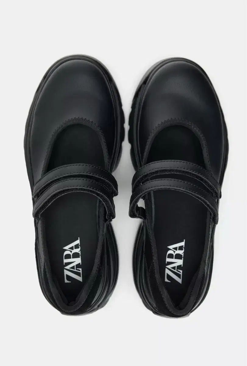 ザラ スポーツ バレリーナ フラットシューズ