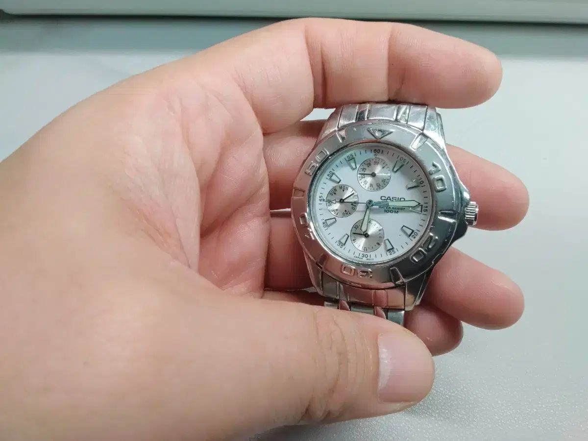 ダイバーズウォッチ