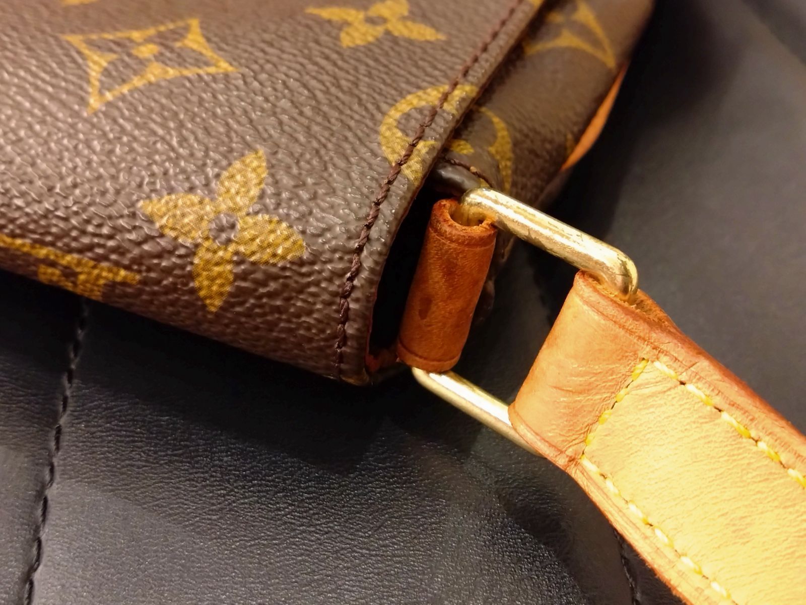 ショルダーバッグ