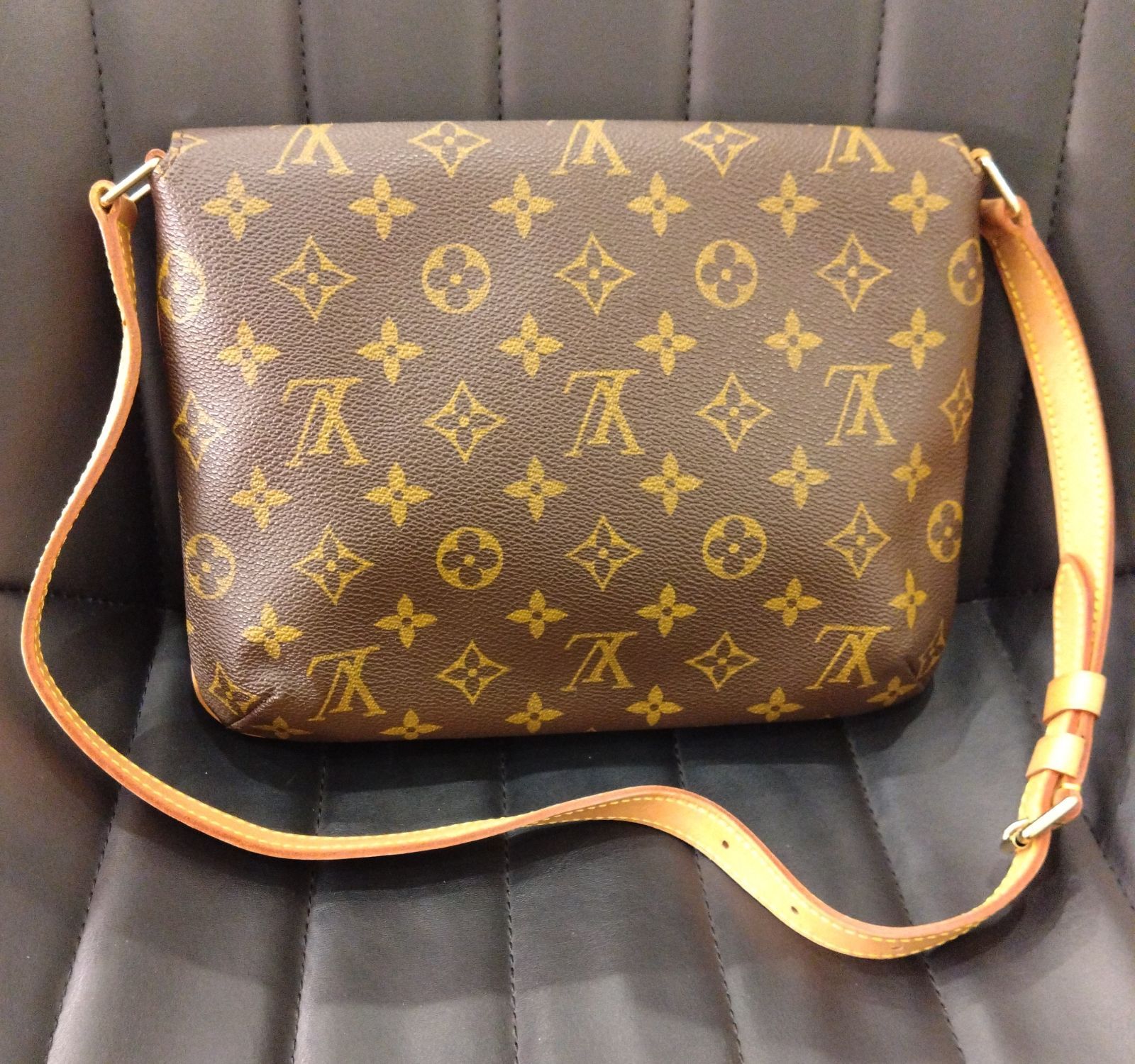 NA04766 LOUIS VUITTON ルイヴィトン モノグラム ミュゼット タンゴ ショルダーバッグ M51257