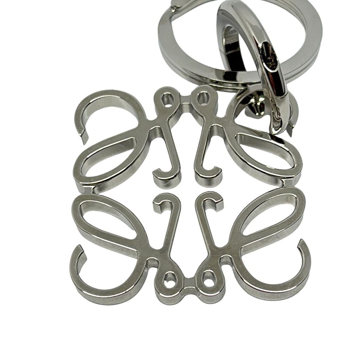 LOEWE ロエベ チャーム アナグラム ブラック パラジウムシルバー LOEWE ロエベ チャーム アナグラム ブラック パラジウムシルバー