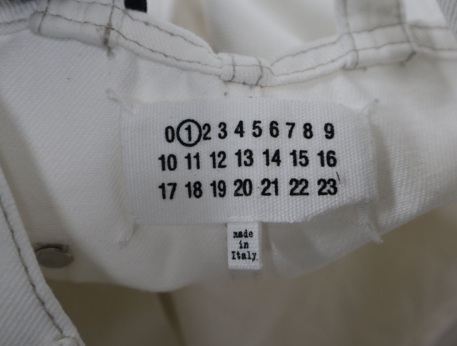 ホワイト デニム