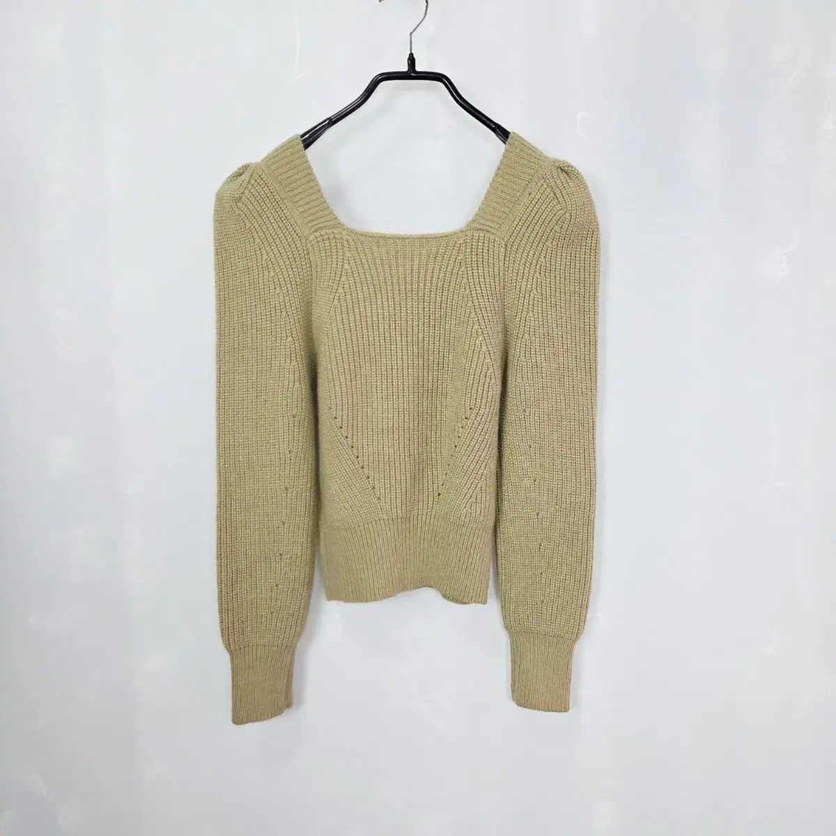 EGOIST エゴイスト スクエアネック クラウン 刺繍 ニット