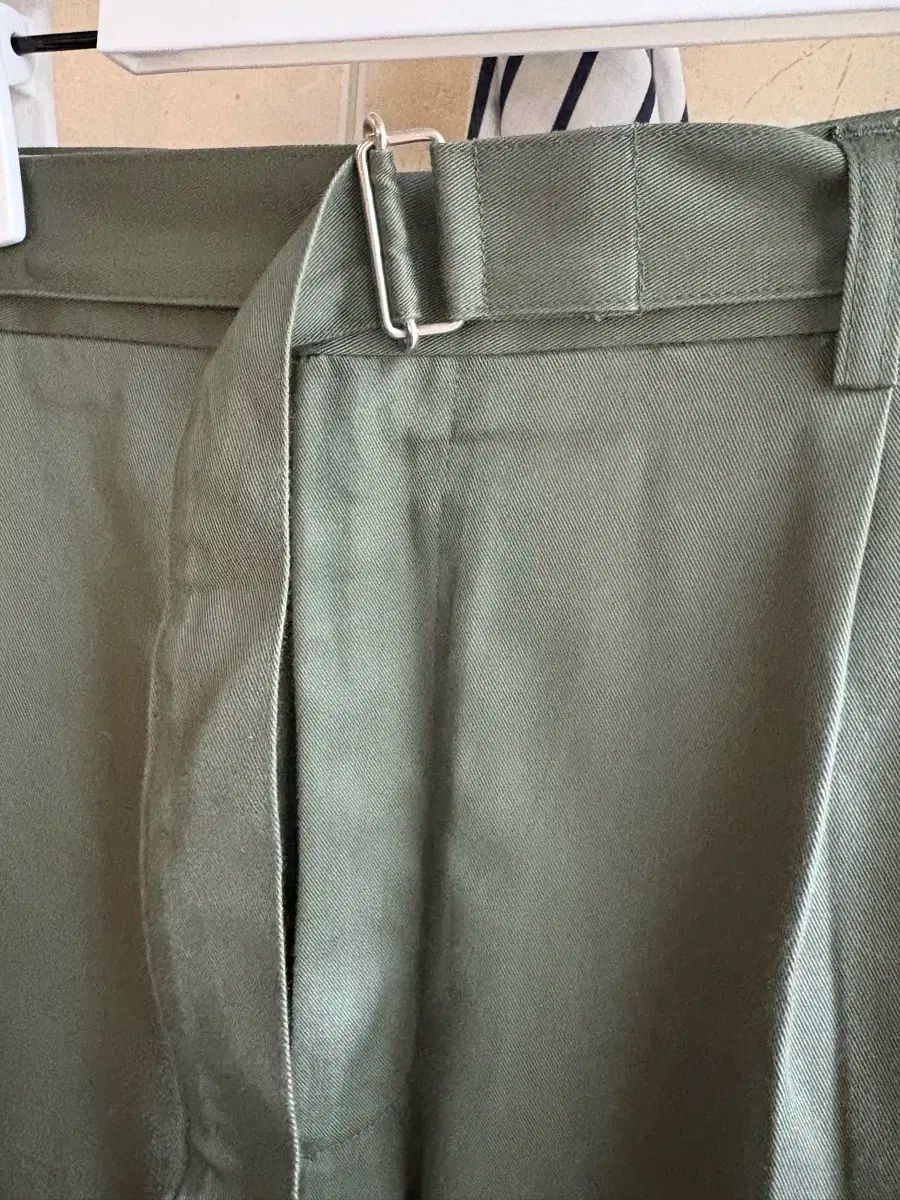 品質保証で、高速配送！ ベビー ベルト付き パンツ - ミリタリー グリーン 3サイズ オーダーページ