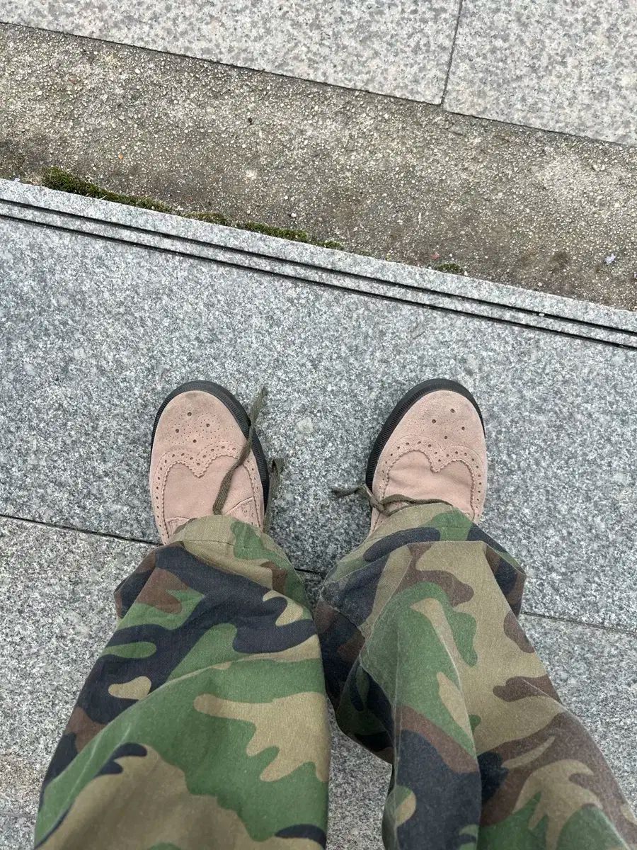  DR MARTENS スウェード ウイングチップ オックスフォードシューズ ローファー ブーツ 革靴