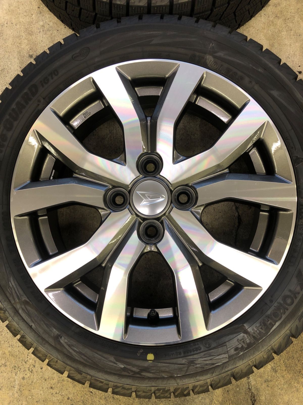 ダイハツ トール スタッドレス 175 55 R 15 アルミホイール ヨコハマ iG 70 ice GUARD