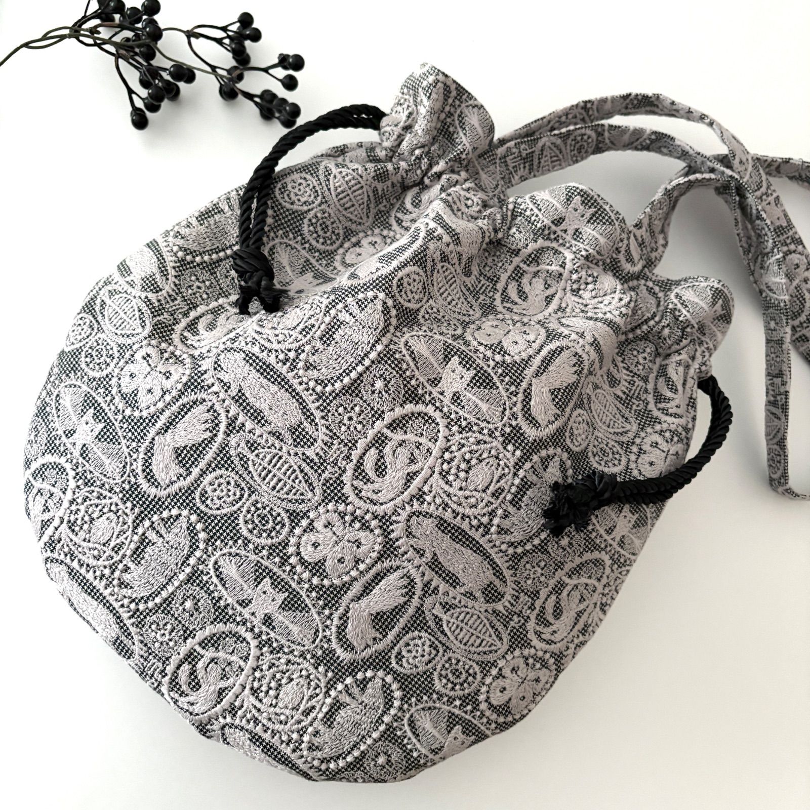  ハンドメイド ミナペルホネン 巾着シャルダーバッグ jungle relief ベージュ その他 ショルダーバッグ