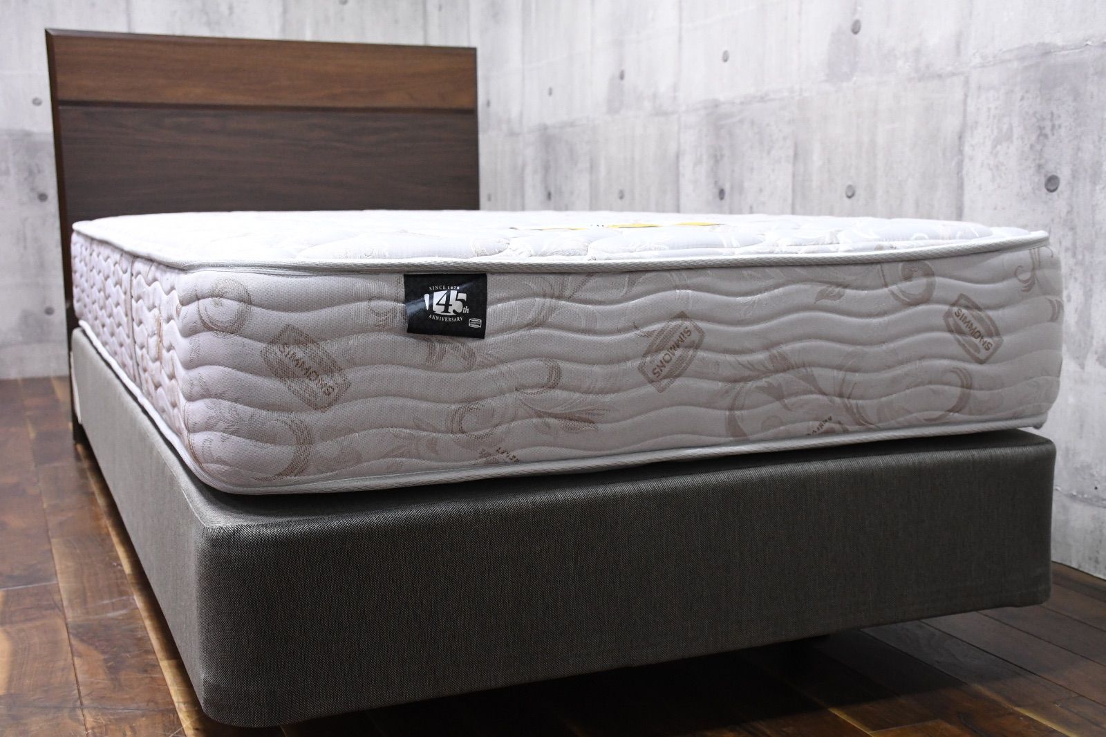 EKK4 展示品 SIMMONS シモンズ ビューティレスト ゴールデンバリュ 145 