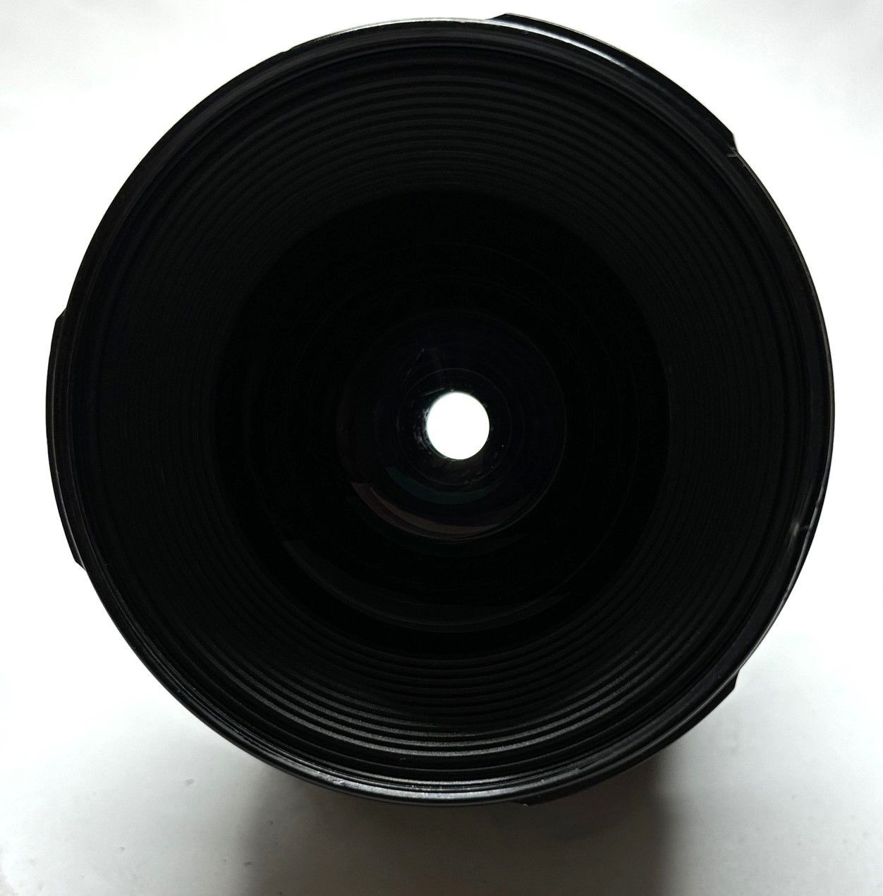  Canon EF 20 mm F 2 8 USM広角固定焦点レンズ EFマウント 風景やイベント会場などの撮影に不可欠 ref 4110 レンズ(単焦点) カメラ