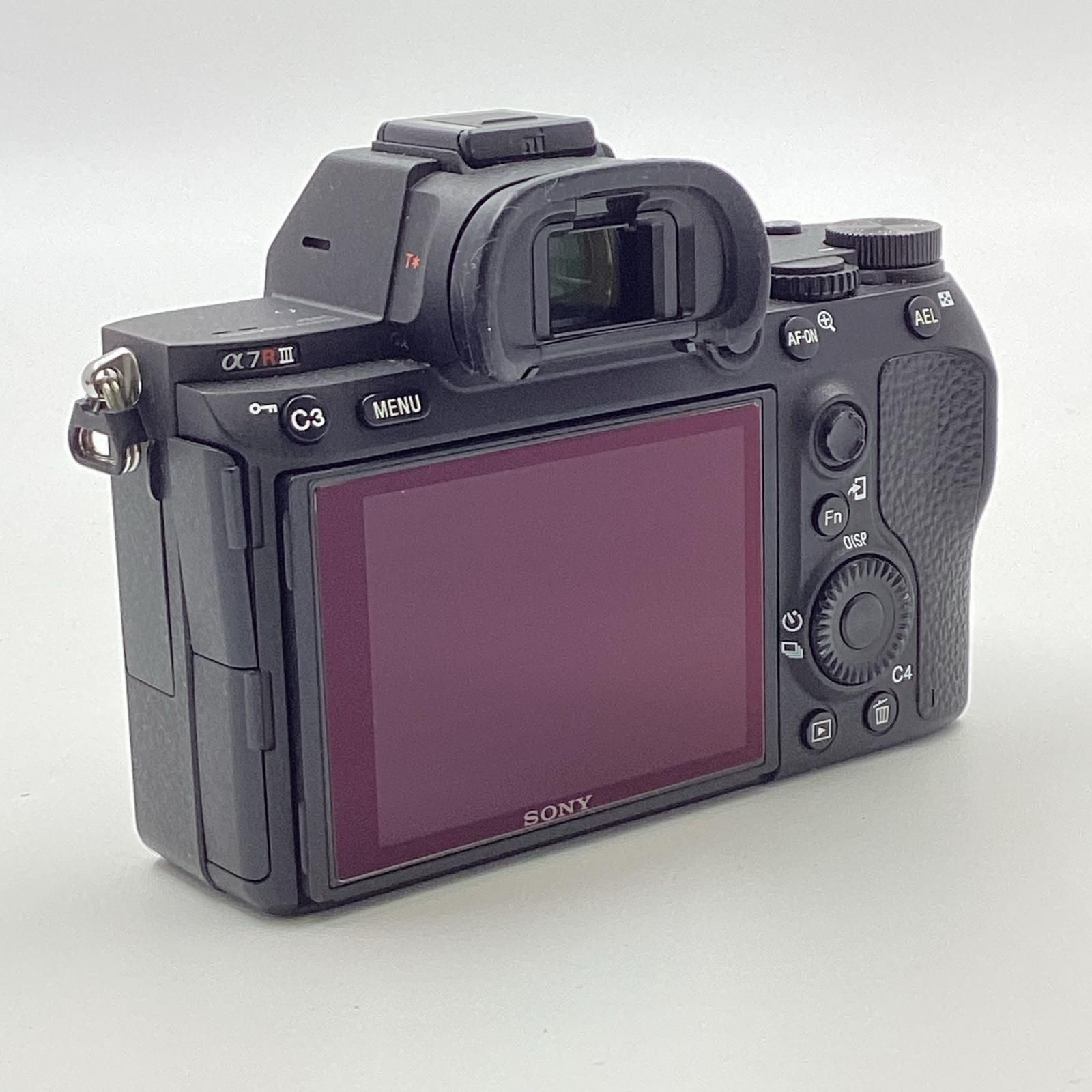 【美品】SONY α7RIII ILCE-7RM3 おまけ付き！ 美品】SONY α7RIII ILCE-7RM3 おまけ付き！ α7R III（ILCE-7RM3