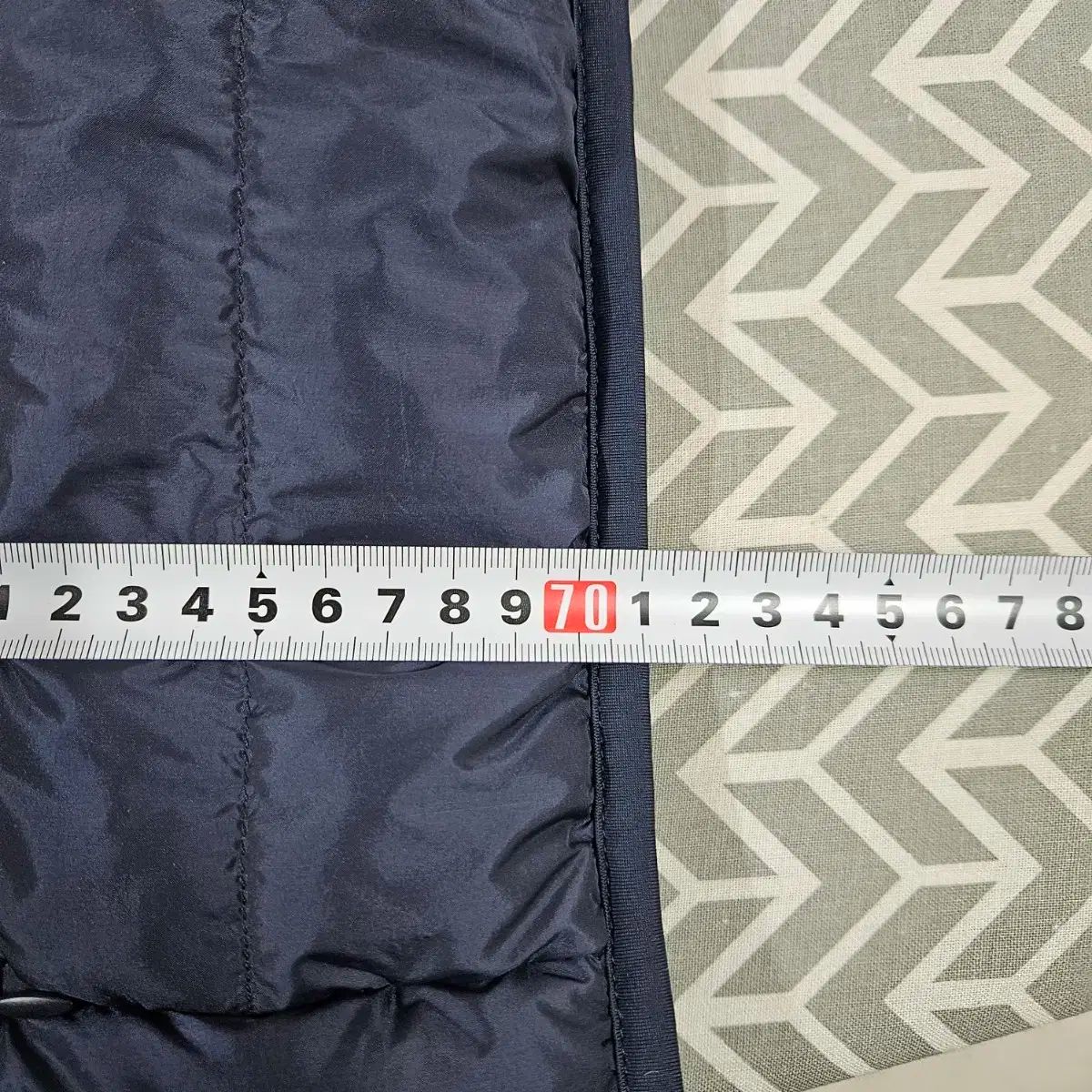 100％品質保証！ ユニクロ ウルトラライトダウン 軽量ダウン XL 活発な