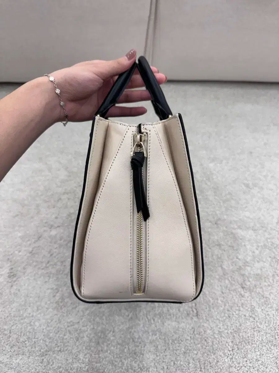 アイボリー クロス