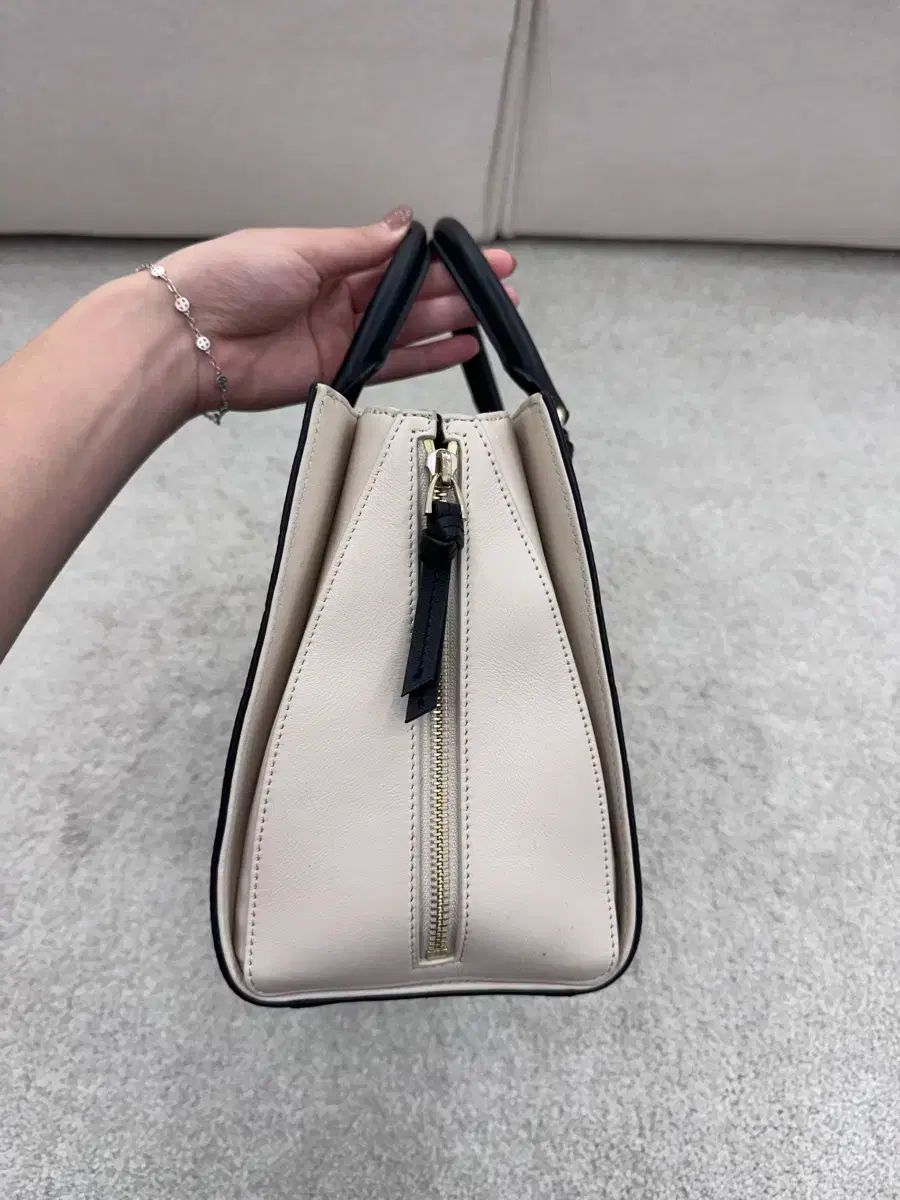 アイボリー クロス