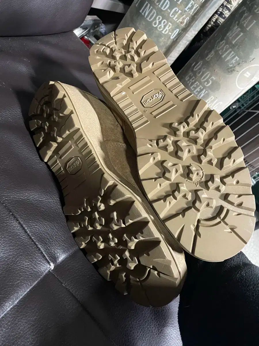 ミリタリーブーツ夏用