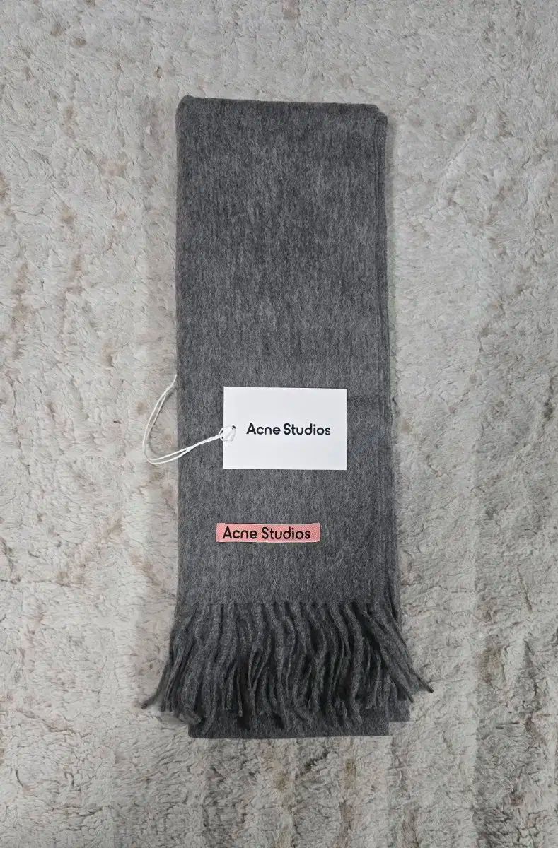  Acne Studios アクネストゥディオズ ニュー オーバーサイズ ウール マフラー グレーメランジ マフラー 小物