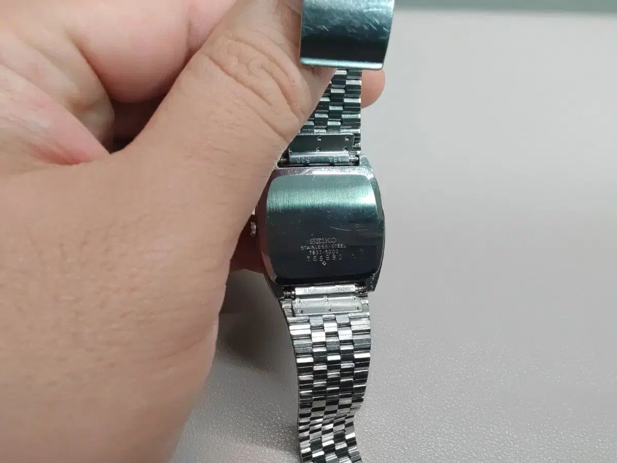 SEIKO 70 s スクエア時計 7832 5000