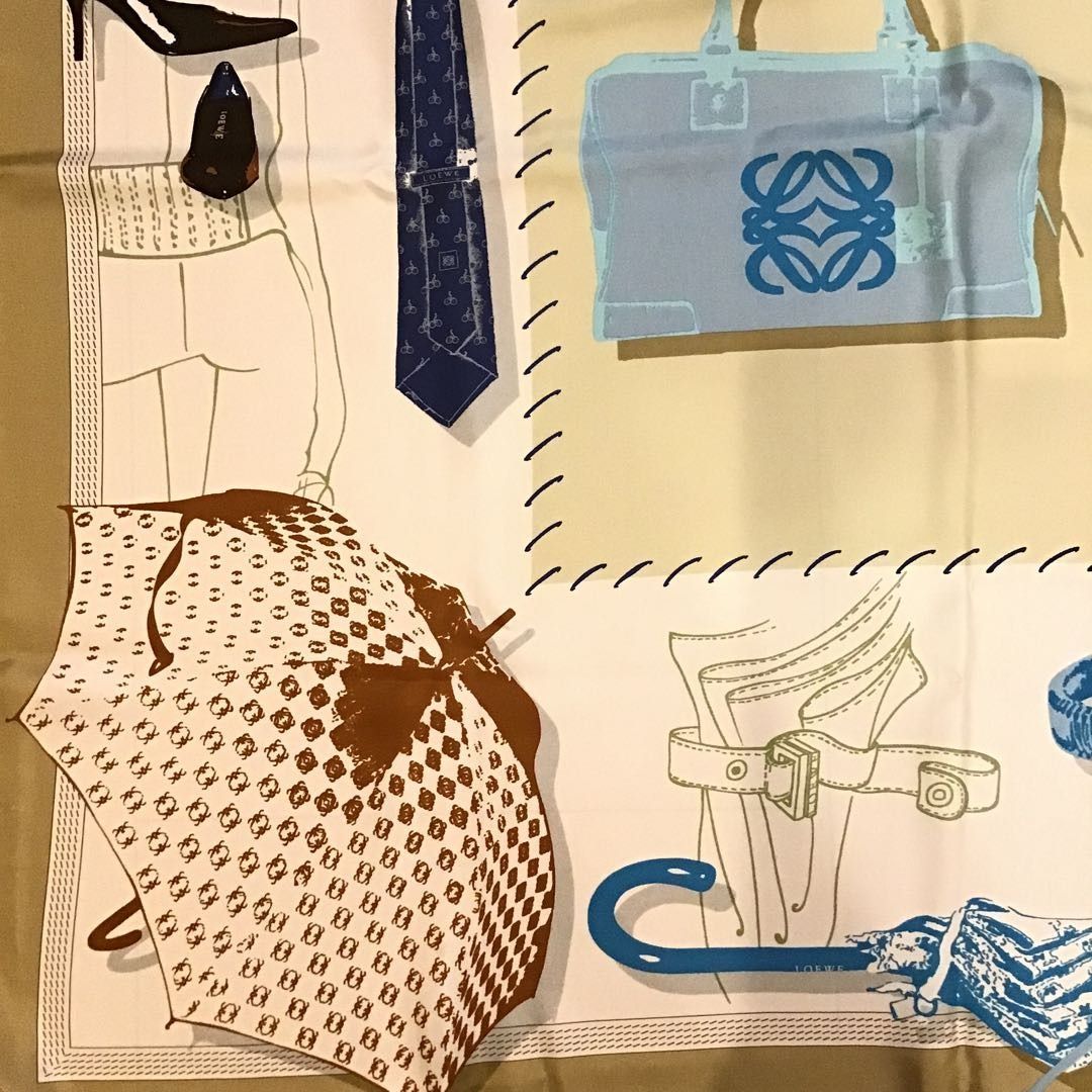 シルクスカーフ