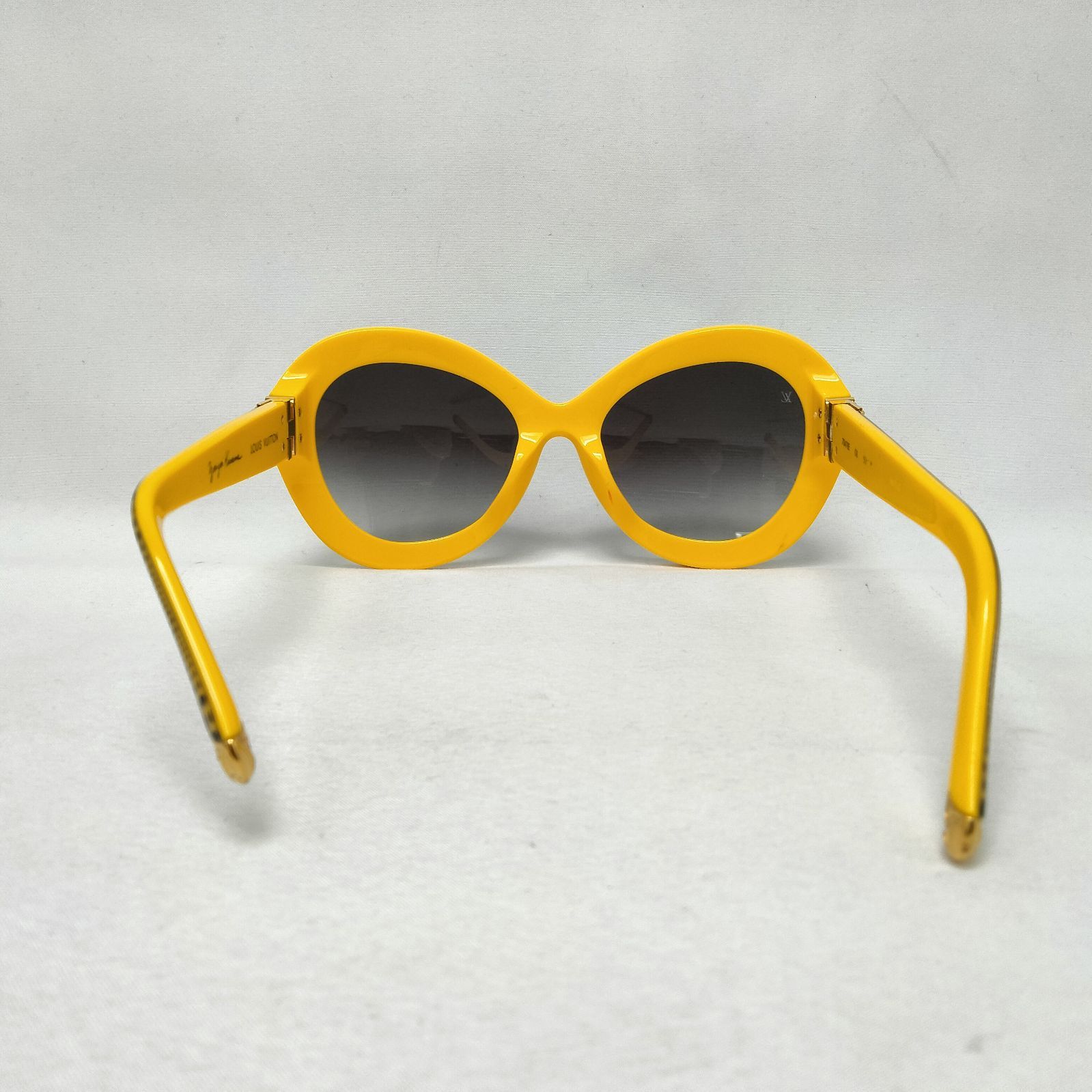 草間彌生コラボ ウェーブロン