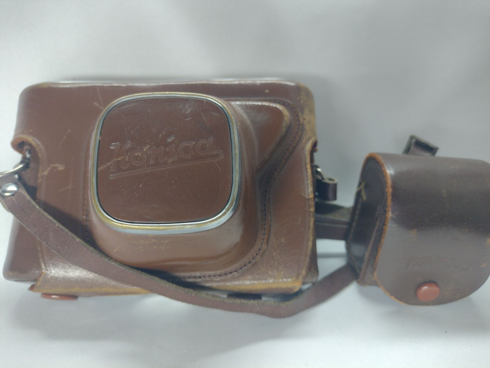 コニカ Konica Ⅲ フィルムカメラ 革ケース入