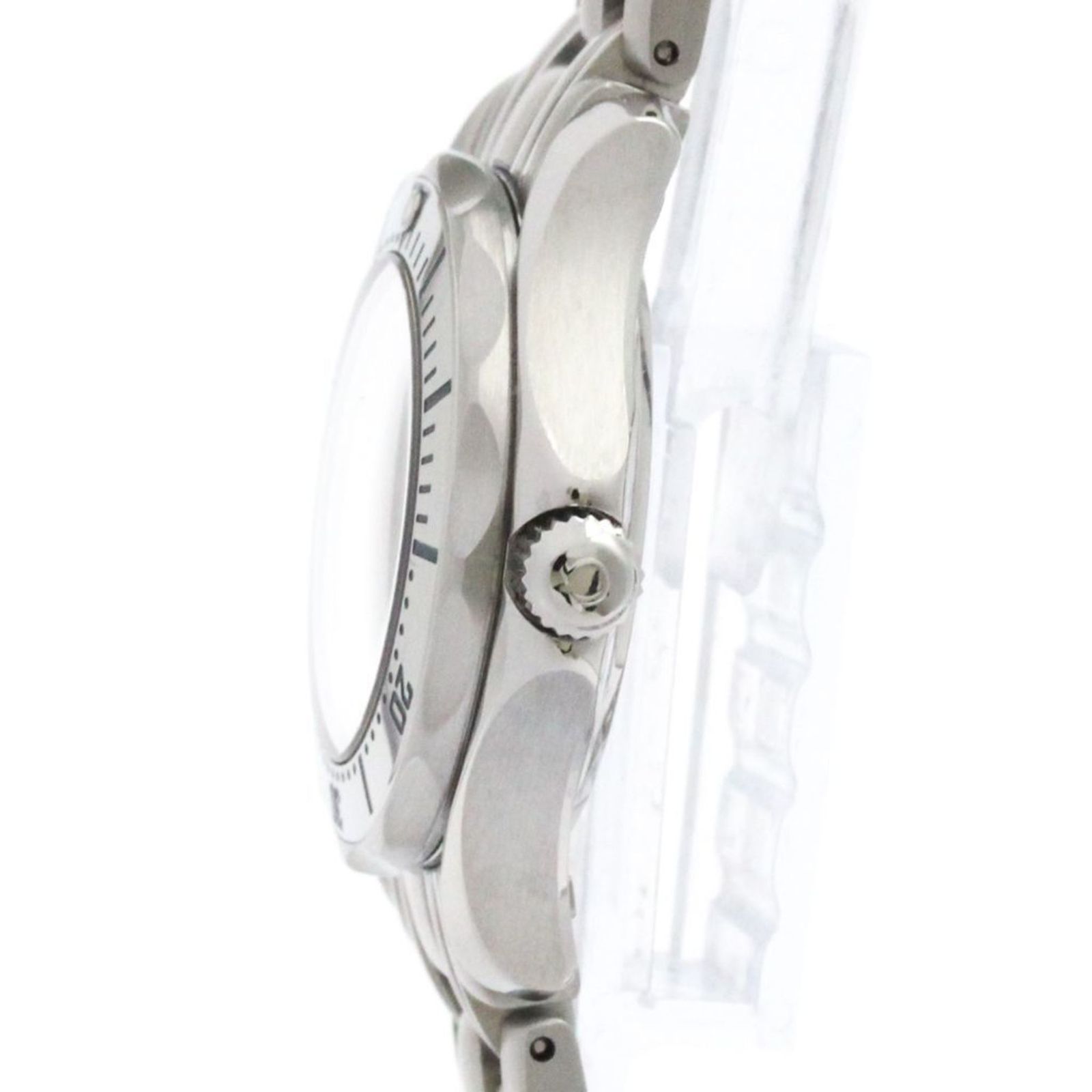 ステンレススチール