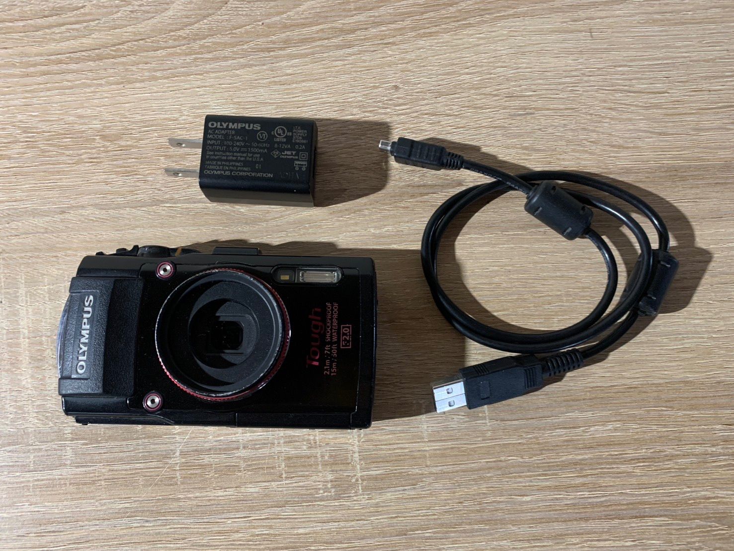 6409 OLYMPUS STYLUS TG-4 ブラック デジカメ