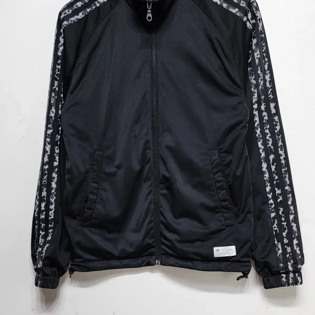 adidas アディダス ヒョウ柄 レオパード リバーシブル (両面) ウィンド