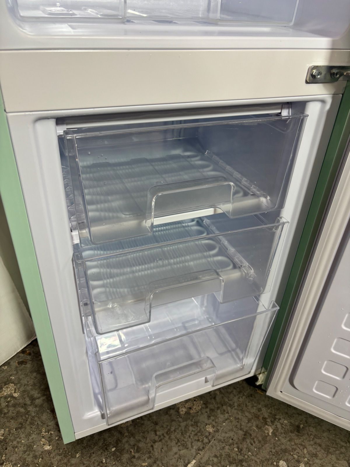 冷蔵庫 レトロデザイン ミントグリーン 130L PRR-142D-LG 人気カラー
