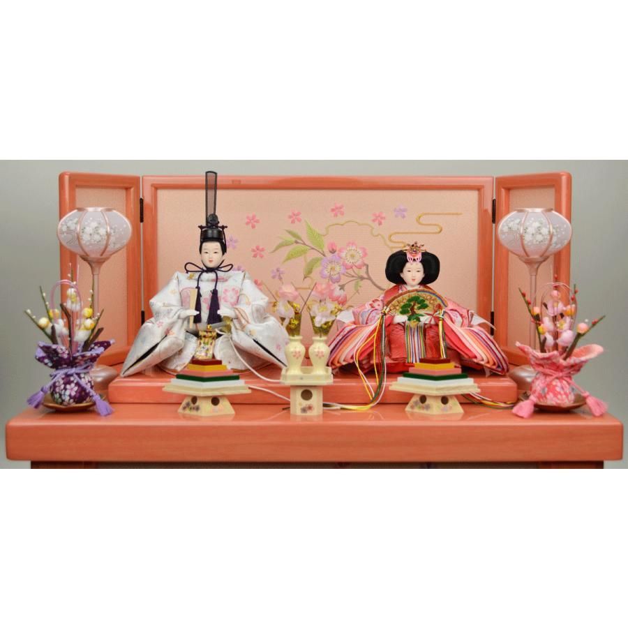 可愛らしい収納飾り