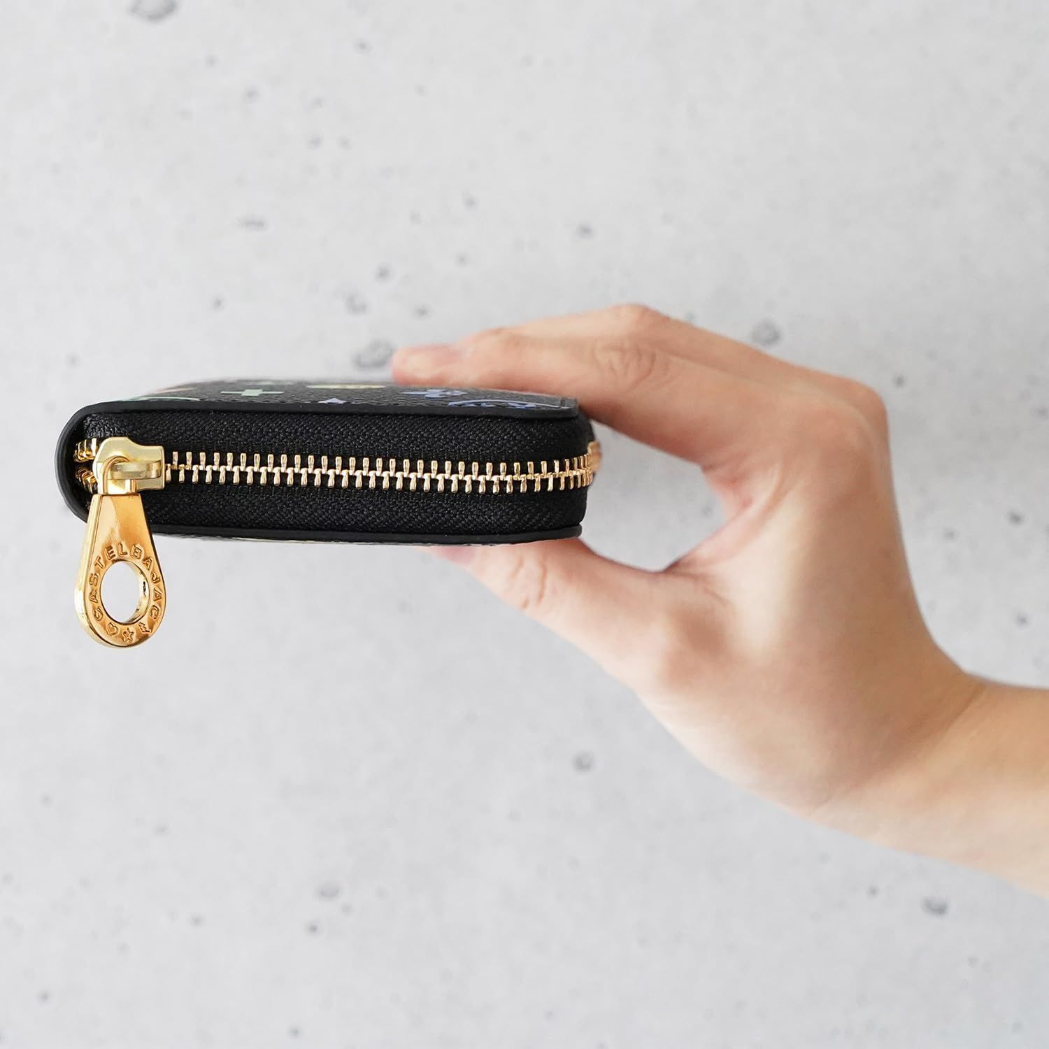 牛革 ラウンドファスナー