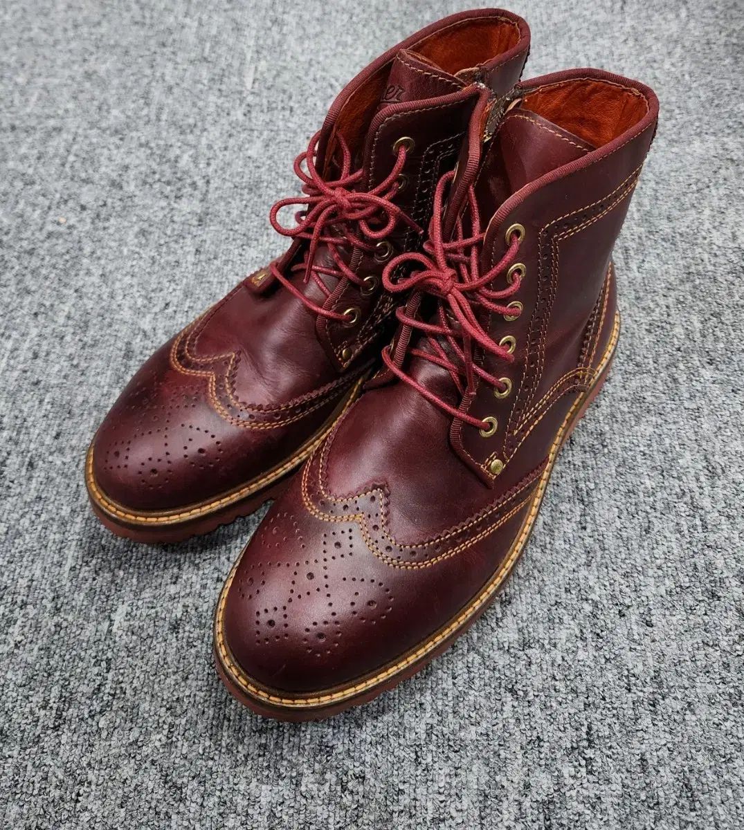 ダナー Danner メダリオン ウイングチップ ウォーカーブーツ バーガンディ 260