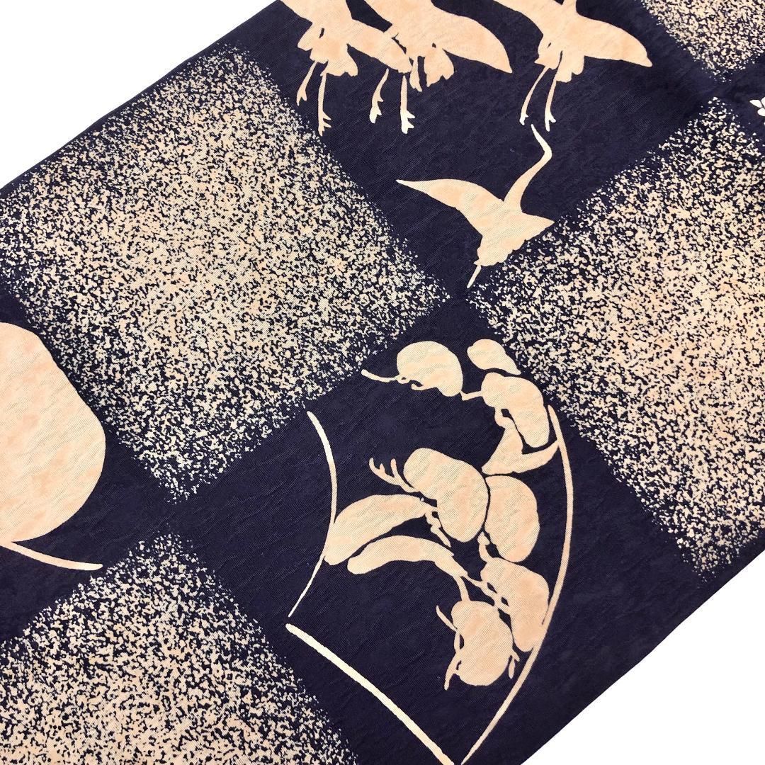 名古屋帯 月 竹 松 鶴 叩き染 紫褐色 縮緬 O-5712