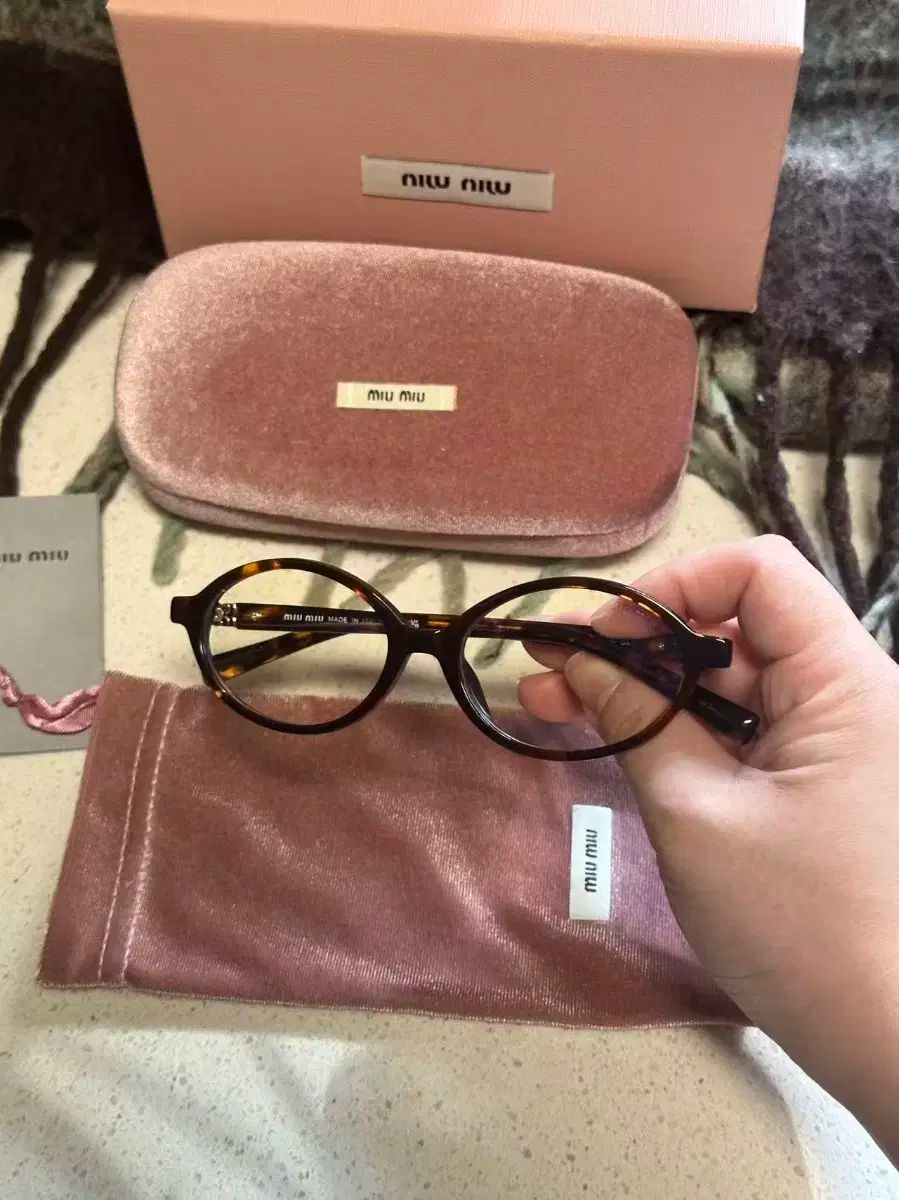 MIU MIUメガネ